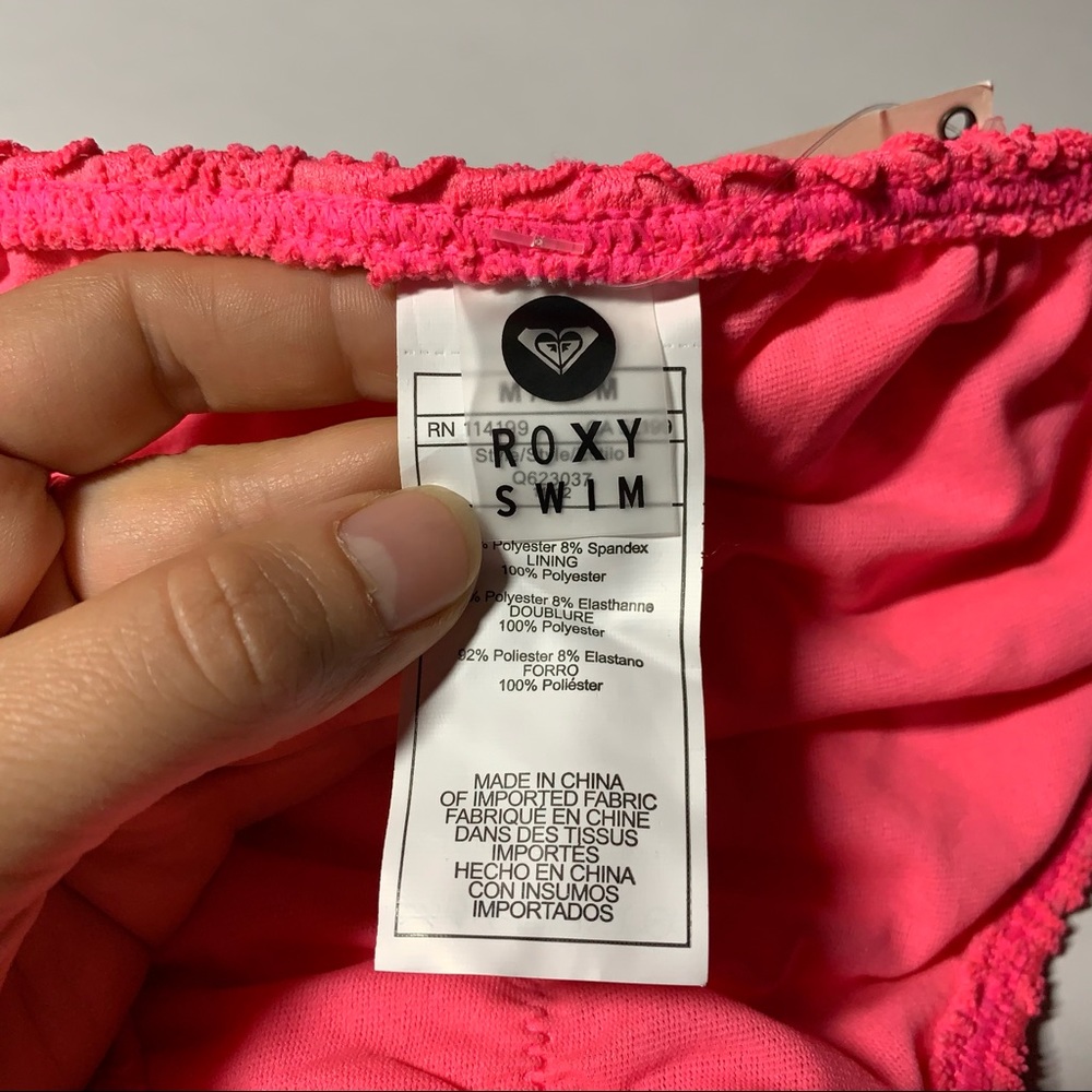 Sz. Med Roxy Hot pink ruched butt NWT bikini bottom - Picture 11 of 14